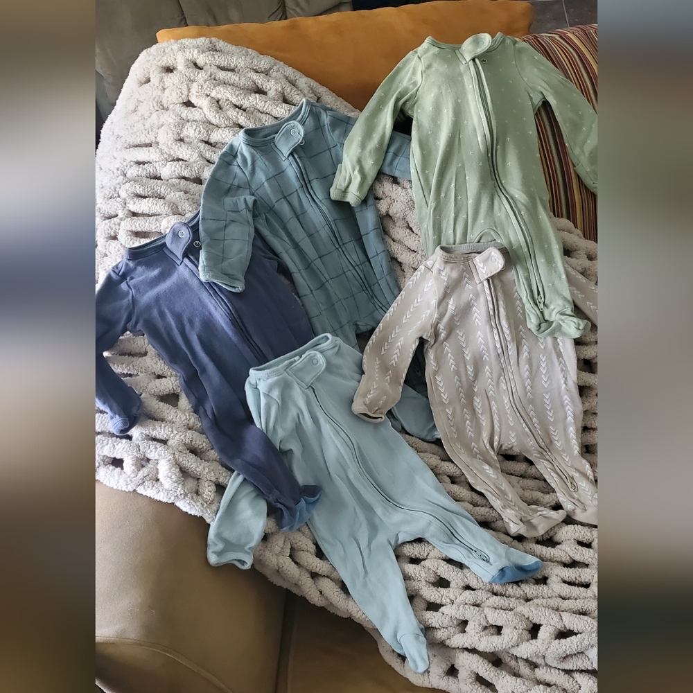 Set of Baby Footed Pajamas in Blue and Green